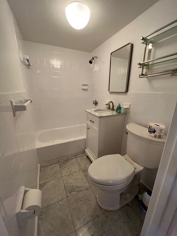 1 bed, 1 bath apartment for rent at 57 A Saint Paul St Unit 20, Coolidge Corner — photo 10 of 12