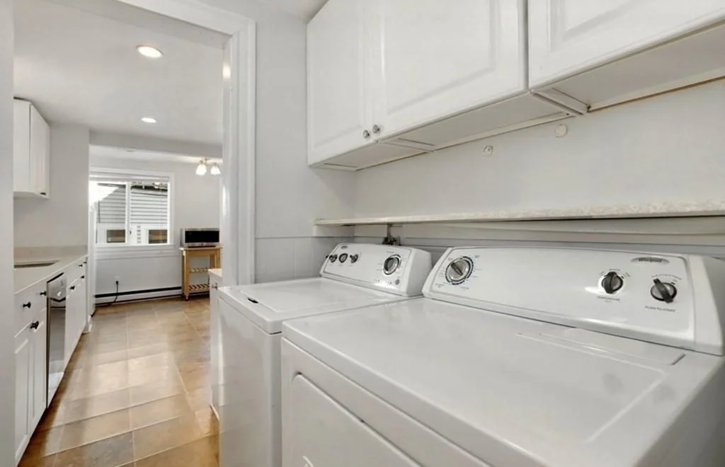 2 bed, 1 bath apartment for rent at 57 Ackers Ave Unit 2, Brookline — photo 7 of 12