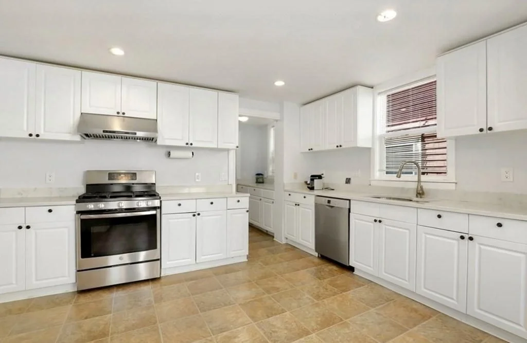 2 bed, 1 bath apartment for rent at 57 Ackers Ave Unit 2, Brookline — photo 6 of 12