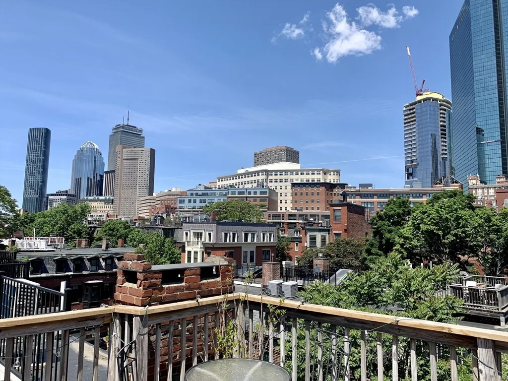 1 bed, 1 bath apartment for rent at 57 Appleton St Unit 1, Columbus