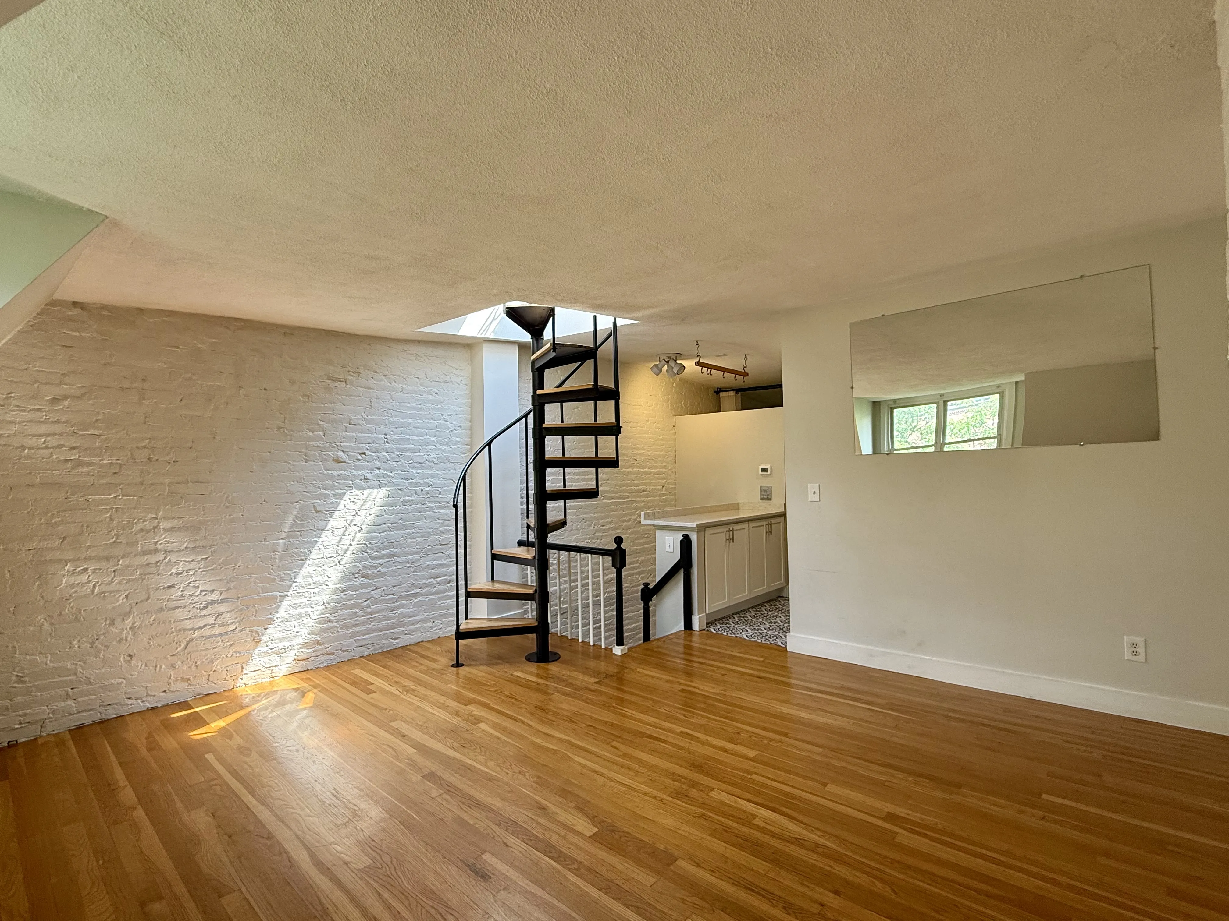 1 bed, 1 bath apartment for rent at 57 Appleton St Unit 3, South End — photo 8 of 16