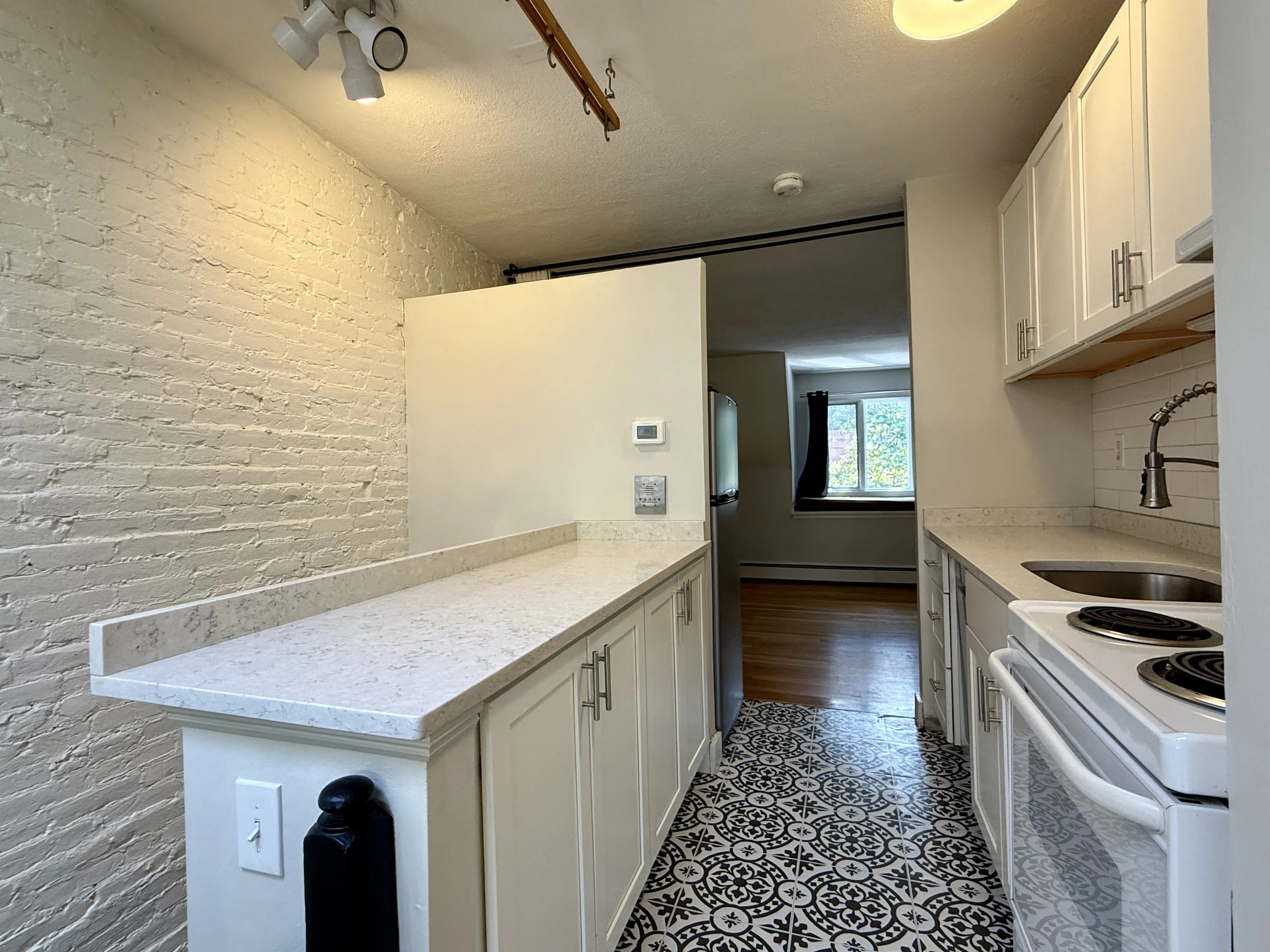 1 bed, 1 bath apartment for rent at 57 Appleton St Unit 3, South End — photo 9 of 16
