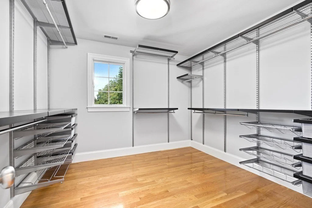 4 bed, 4+ bath apartment for rent at 57 Baker Ave, Lexington — photo 10 of 23