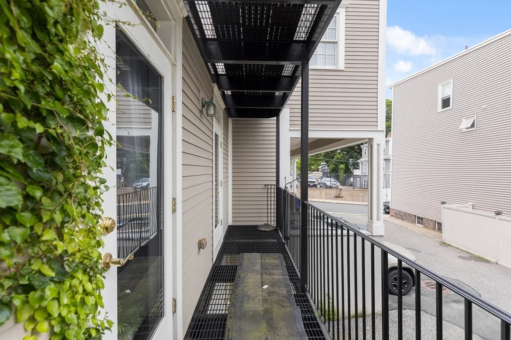 2 bed, 1 bath apartment for rent at 57 Bartlett St Unit 3, Charlestown — photo 7 of 11