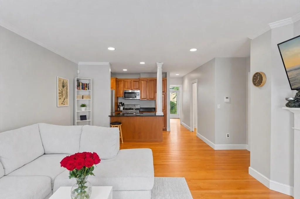 2 bed, 1 bath apartment for rent at 57 Bartlett St Unit 3, Charlestown — photo 3 of 11
