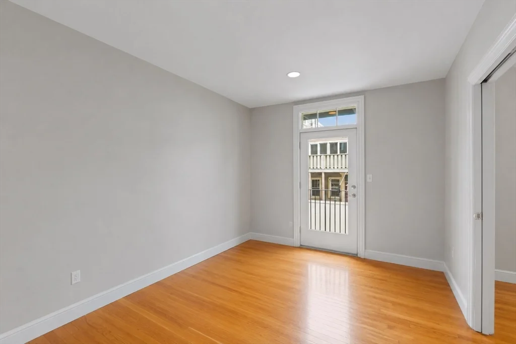 2 bed, 1 bath apartment for rent at 57 Bartlett St Unit 3, Charlestown — photo 6 of 11