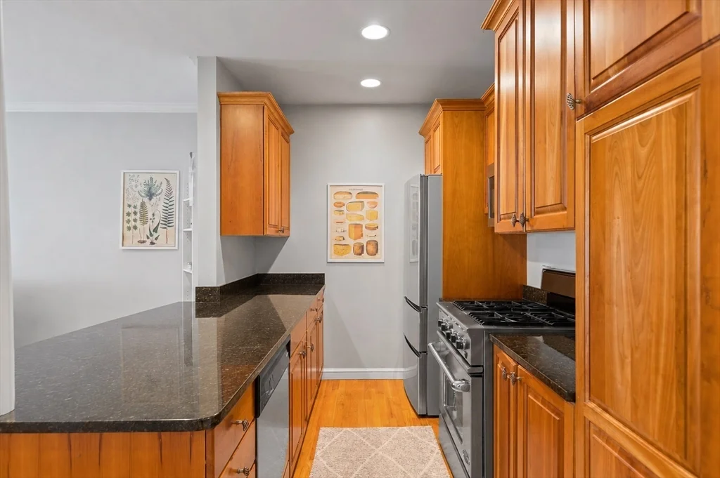 2 bed, 1 bath apartment for rent at 57 Bartlett St Unit 3, Charlestown — photo 4 of 11