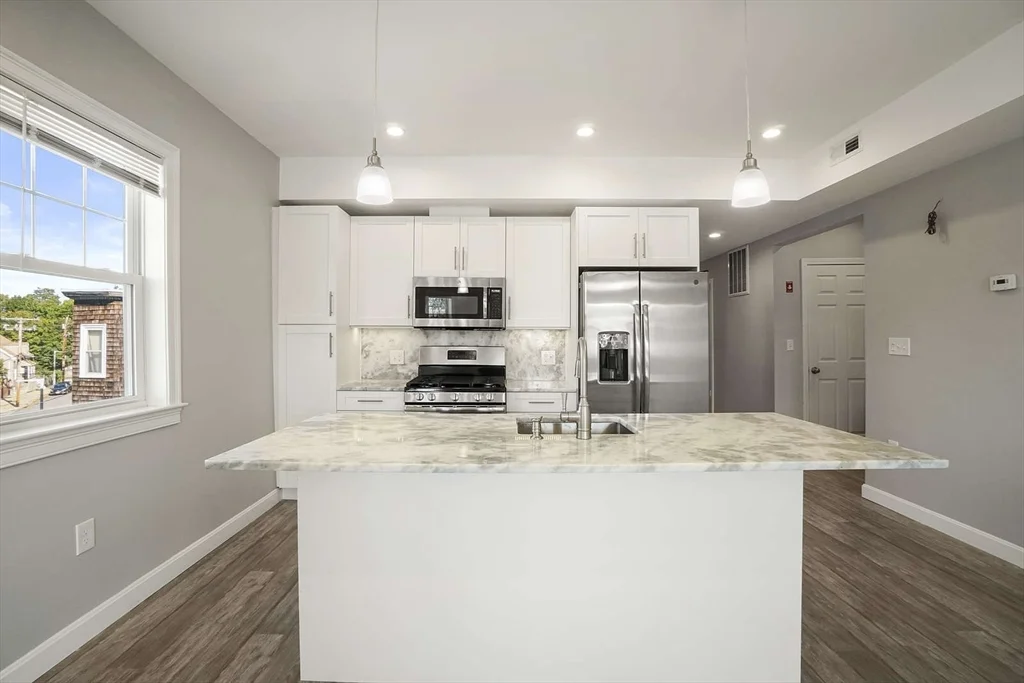2 bed, 2 bath apartment for rent at 57 Batchelder St Unit 2, Roxbury — photo 4 of 15