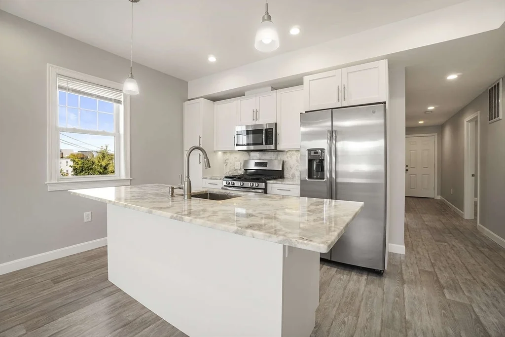 2 bed, 2 bath apartment for rent at 57 Batchelder St Unit 2, Roxbury — photo 3 of 15