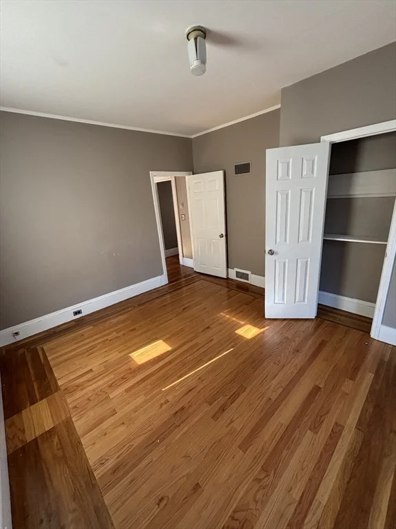 4 bed, 2 bath apartment for rent at 57 Bedford Unit 57, Waltham — photo 6 of 9