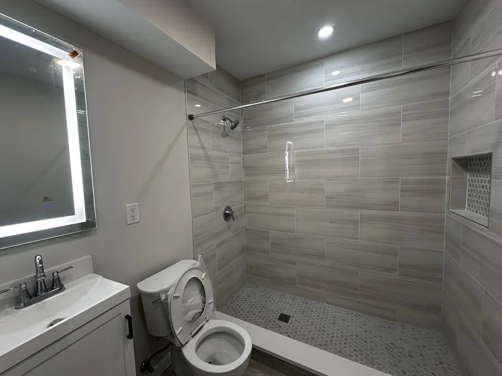 3 bed, 1 bath apartment for rent at 57 Bennington St Unit 4, East Boston — photo 9 of 9