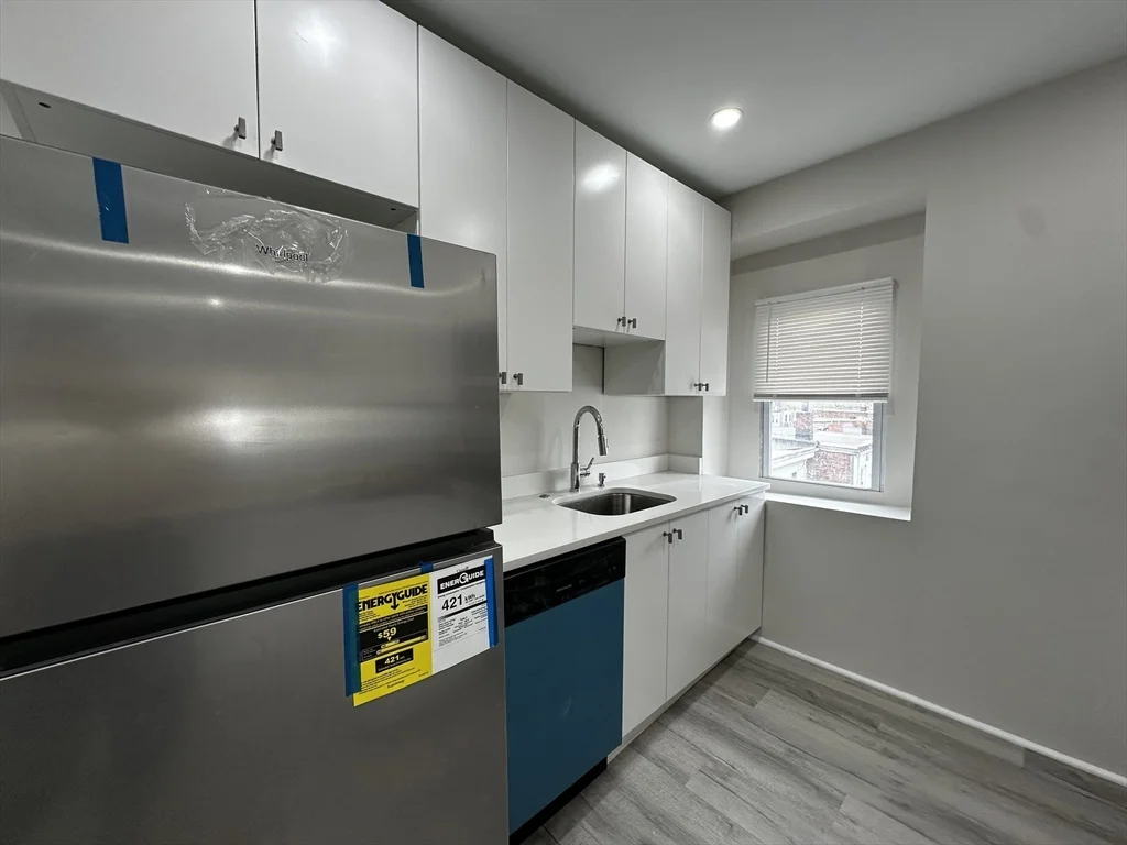 3 bed, 1 bath apartment for rent at 57 Bennington St Unit 4, East Boston — photo 2 of 9