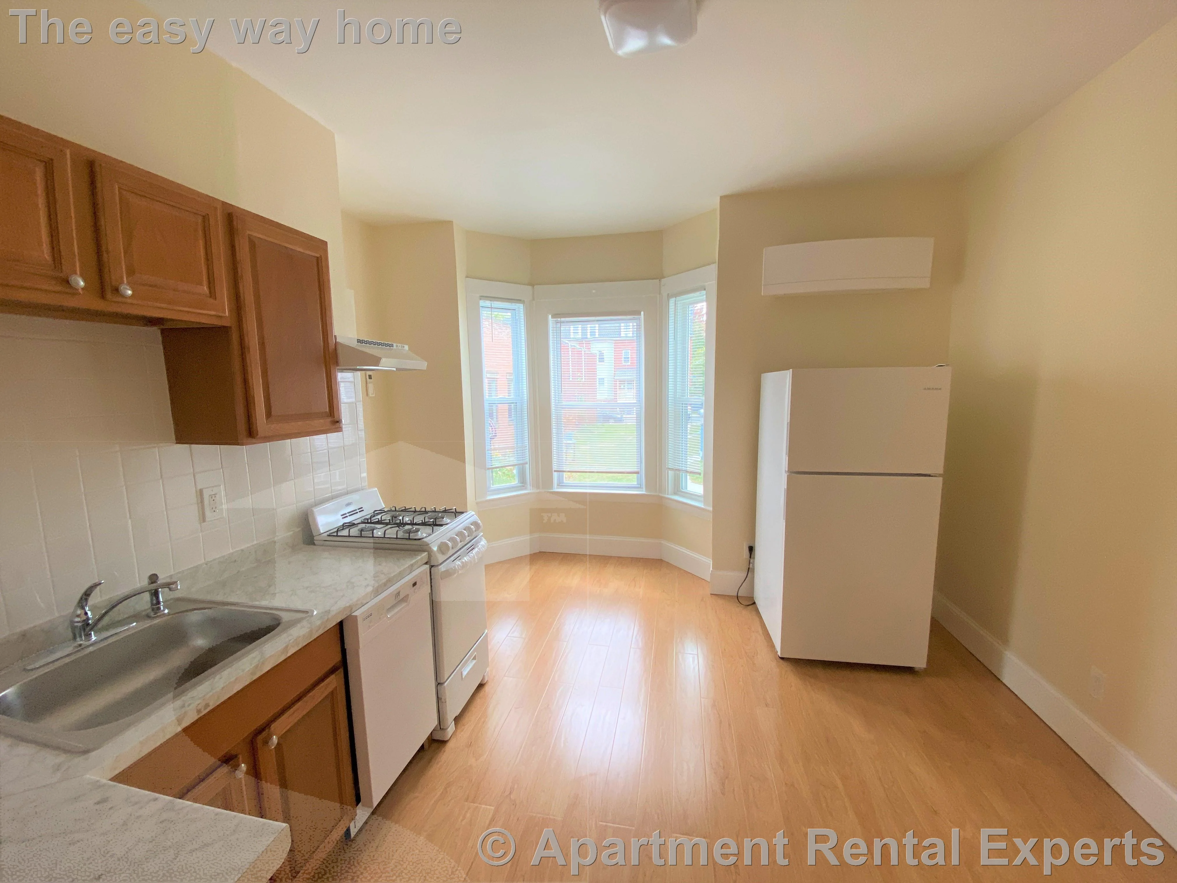 1 bed, 1 bath apartment for rent at 57 Bishop Allen Dr Unit 1F, Central Square — photo 5 of 7