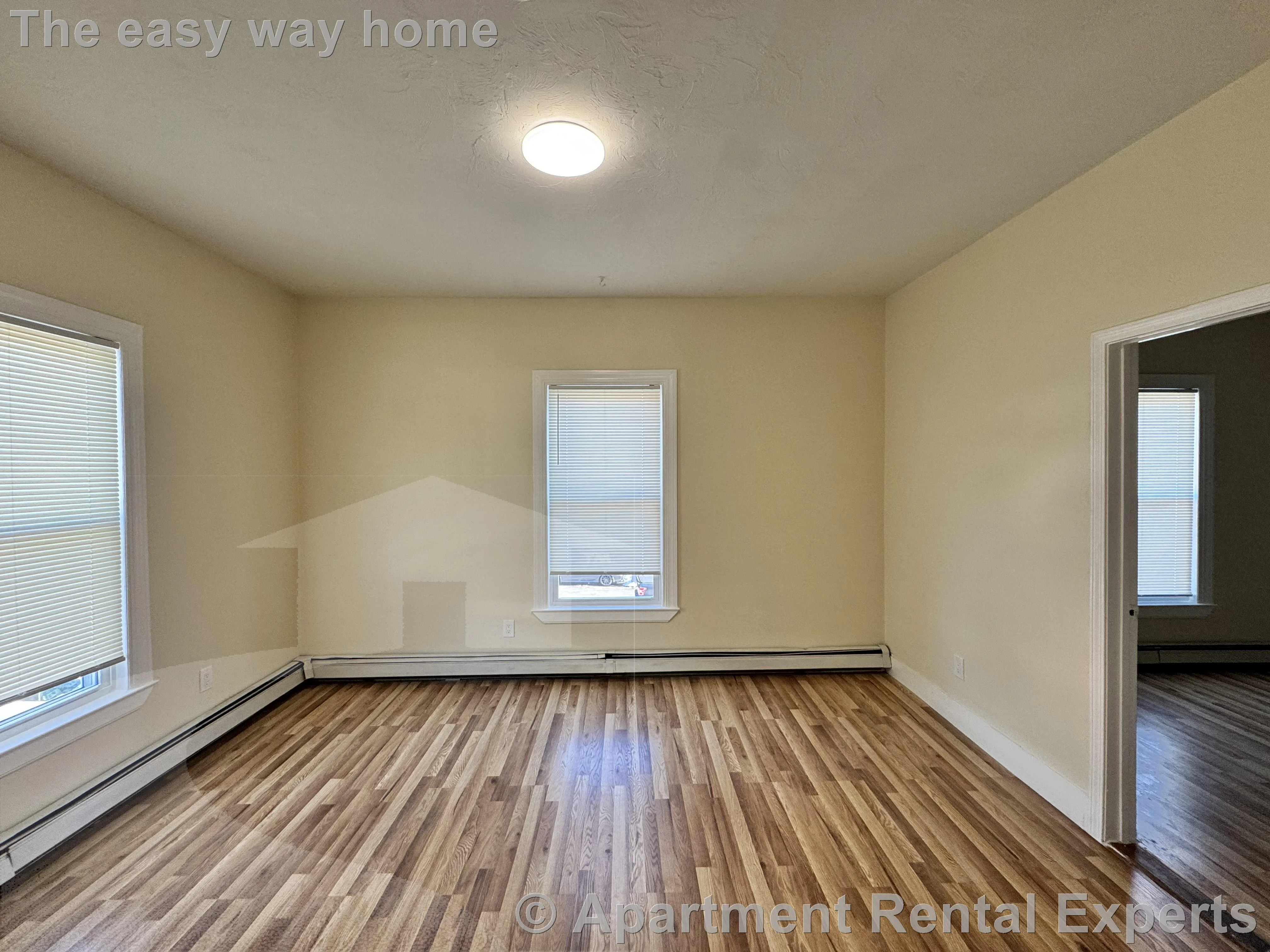 1 bed, 1 bath apartment for rent at 57 Bishop Allen Dr Unit 2R, Central Square — photo 3 of 8