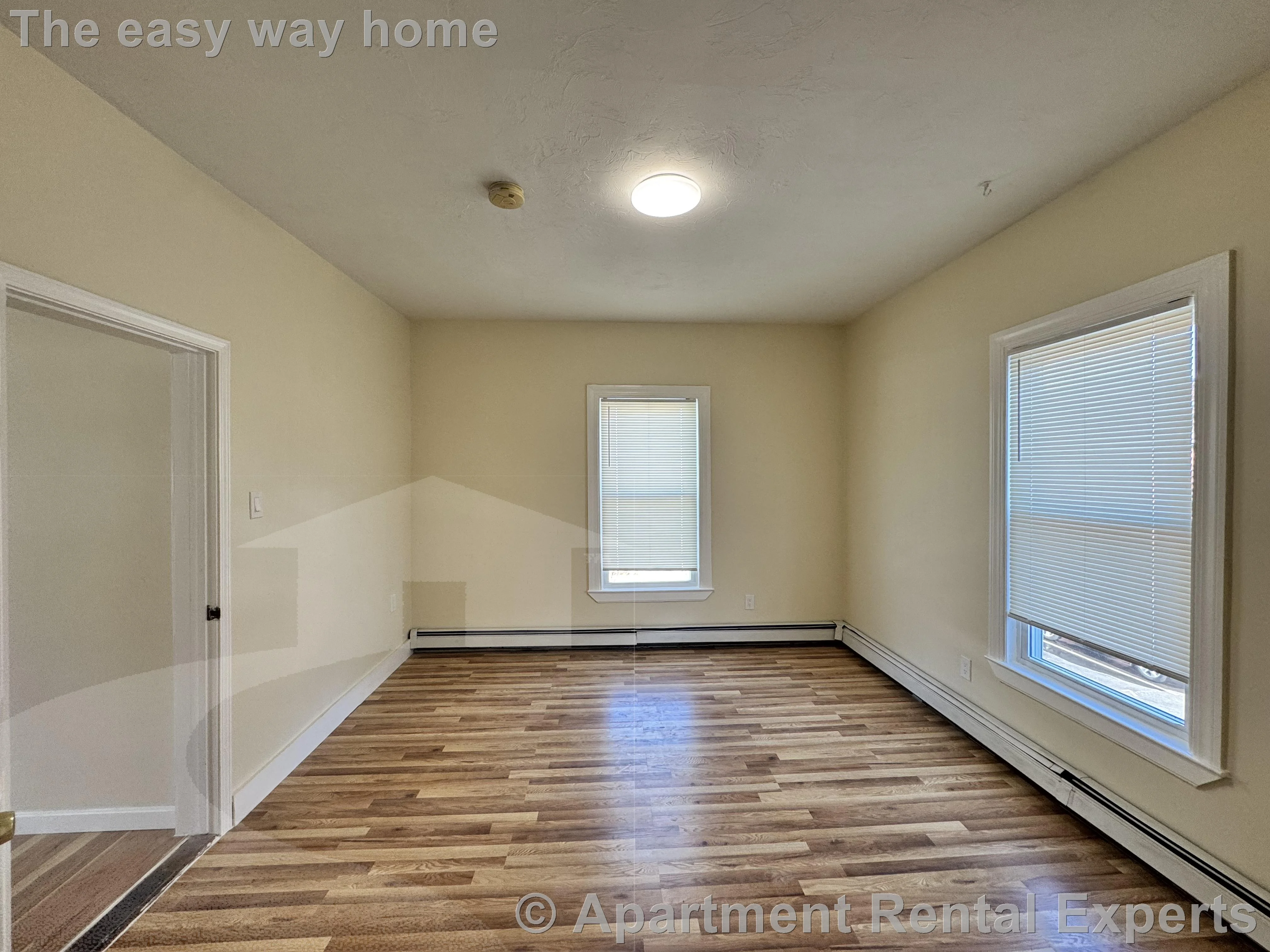 1 bed, 1 bath apartment for rent at 57 Bishop Allen Dr Unit 2R, Central Square — photo 4 of 8