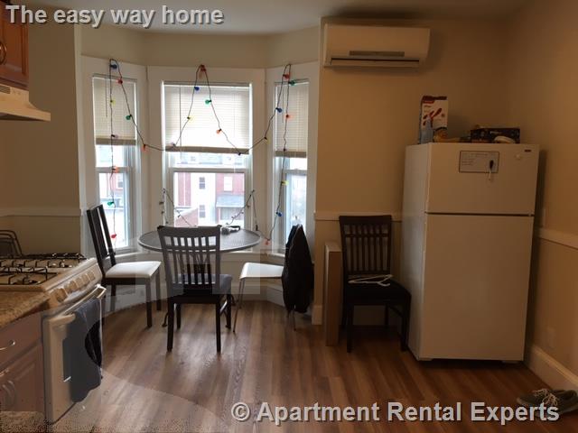 1 bed, 1 bath apartment for rent at 57 Bishop Allen Dr Unit 3F, Central Square — photo 3 of 6