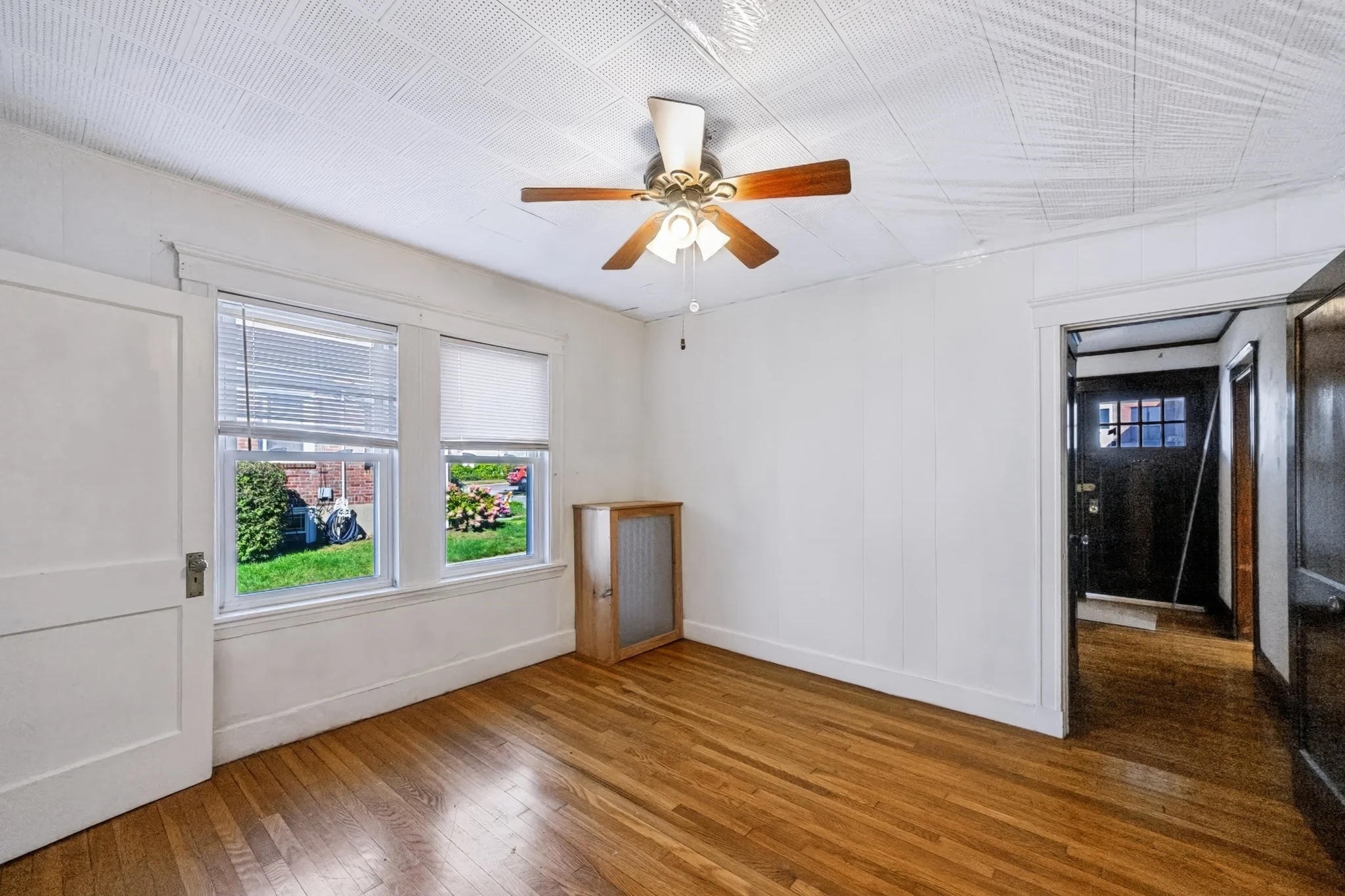 2 bed, 1 bath apartment for rent at 57 Bridge St Unit 57, Nonantum — photo 12 of 19