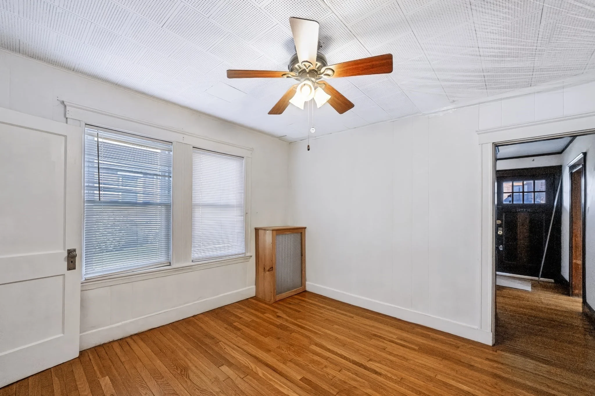 2 bed, 1 bath apartment for rent at 57 Bridge St Unit 57, Nonantum — photo 9 of 19