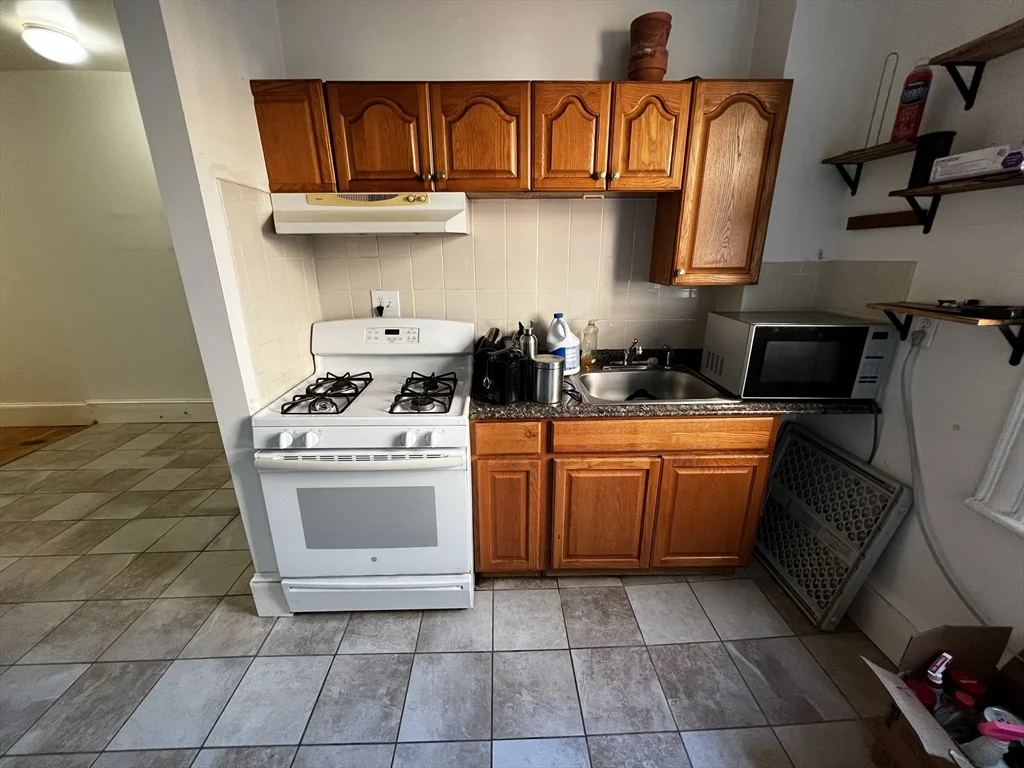 2 bed, 1 bath apartment for rent at 57 Brighton Ave Unit 8, Allston — photo 1 of 13