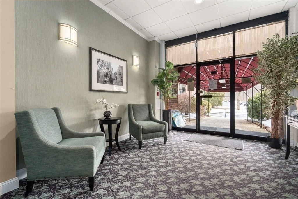 1 bed, 1 bath apartment for rent at 57 Broadlawn Park Unit 11B, Chestnut Hill — photo 7 of 13