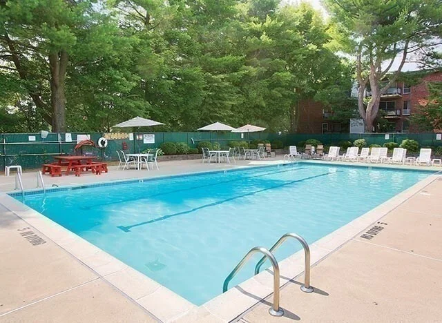 1 bed, 1 bath apartment for rent at 57 Broadlawn Park Unit 11B, Chestnut Hill — photo 12 of 13