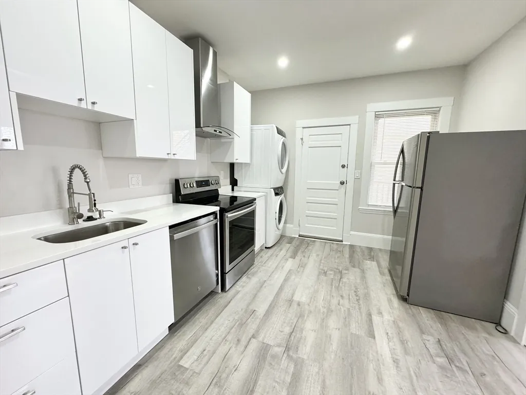 2 bed, 1 bath apartment for rent at 57 Burrell St Unit 1, Roxbury
