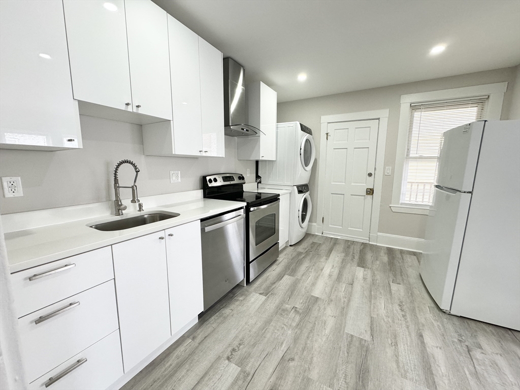 2 bed, 1 bath apartment for rent at 57 Burrell St Unit 2, Roxbury — photo 1 of 6