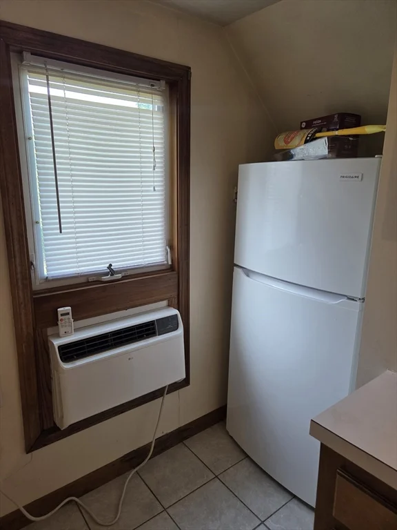 1 bed, 1 bath apartment for rent at 57 Central St Unit 3, West Brookfield — photo 2 of 7