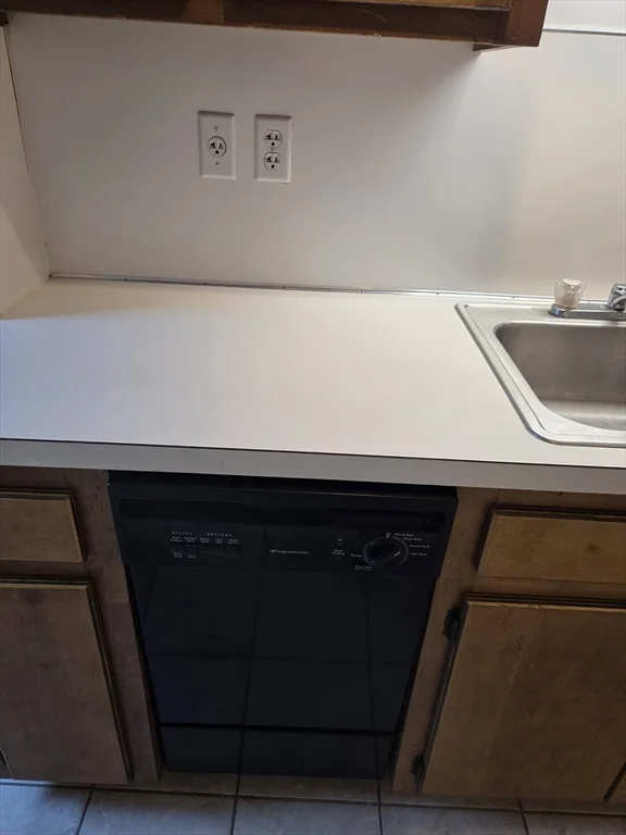 1 bed, 1 bath apartment for rent at 57 Central St Unit 3, West Brookfield — photo 4 of 7