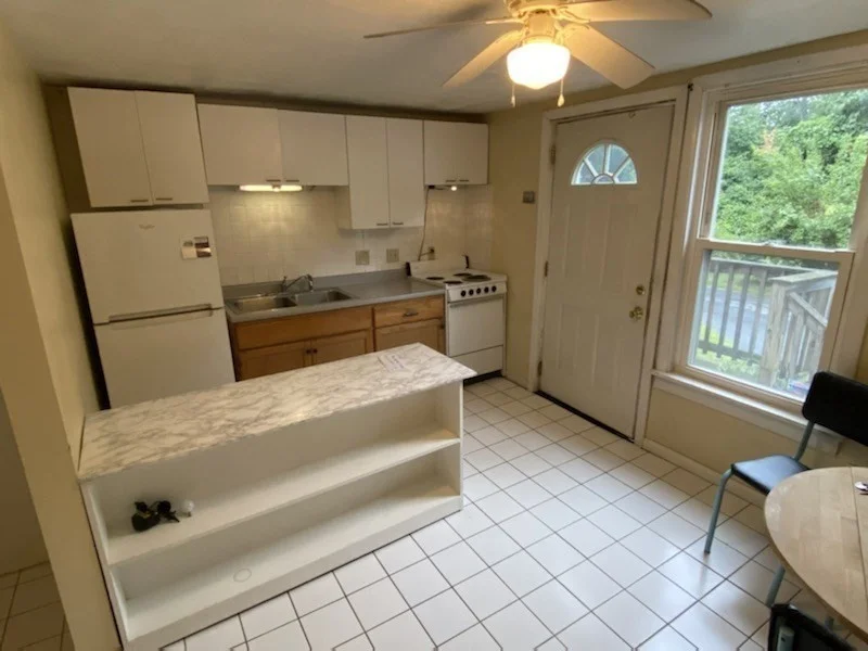 1 bed, 1 bath apartment for rent at 57 Chestnut St Unit 1R, Northampton — photo 5 of 12