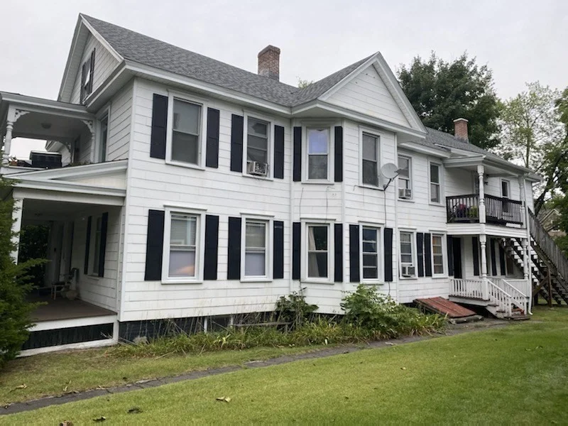1 bed, 1 bath apartment for rent at 57 Chestnut St Unit 1R, Northampton — photo 3 of 12