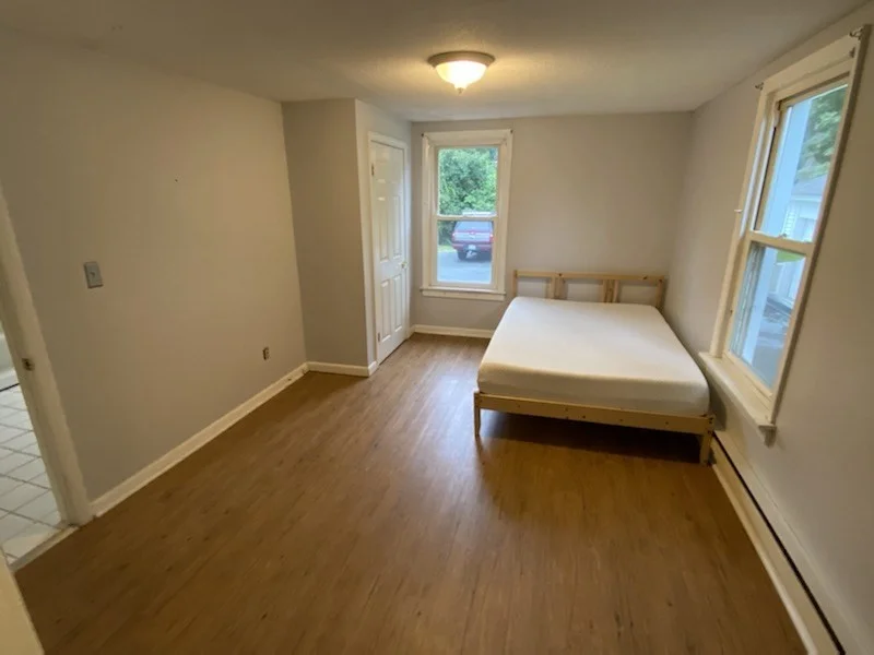 1 bed, 1 bath apartment for rent at 57 Chestnut St Unit 1R, Northampton — photo 8 of 12