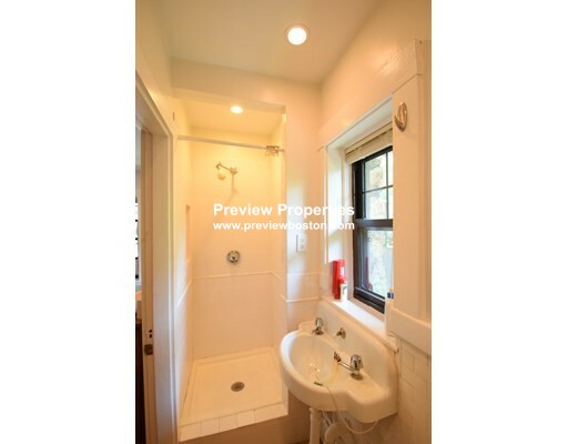 Studio bed, 1 bath apartment for rent at 57 Cummings Unit 2A P, Brighton — photo 11 of 18