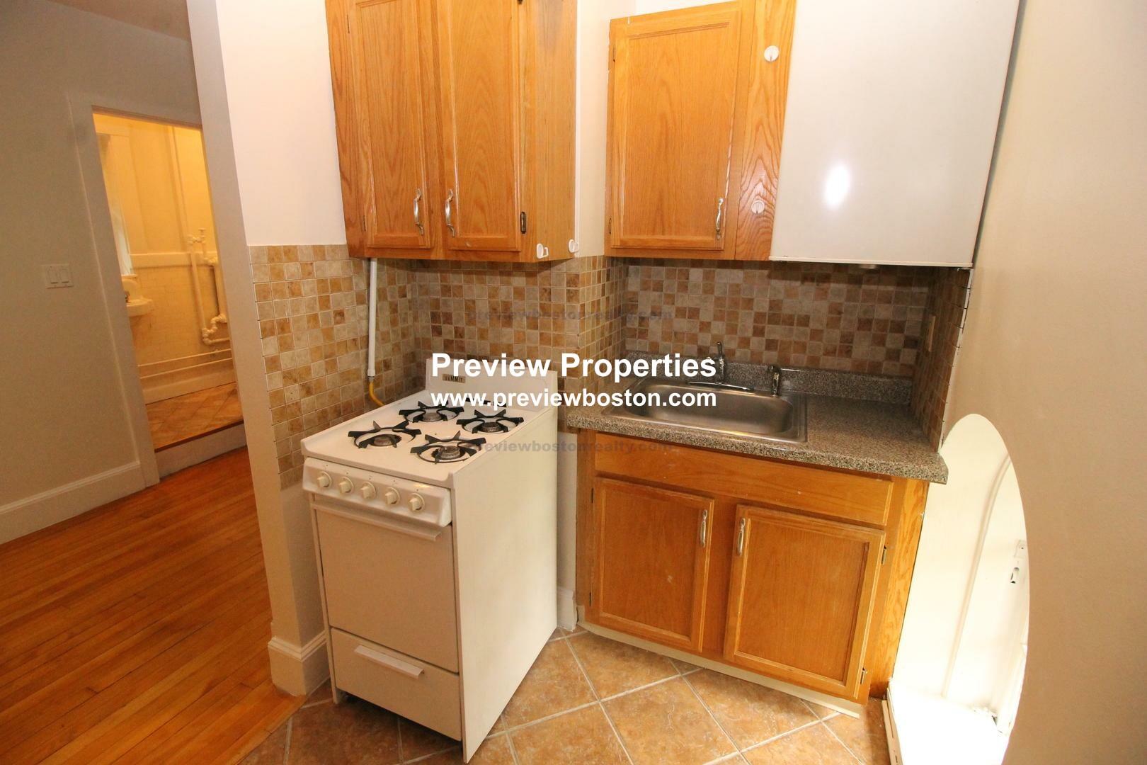 Studio bed, 1 bath apartment for rent at 57 Cummings Unit 2A P, Brighton — photo 3 of 18