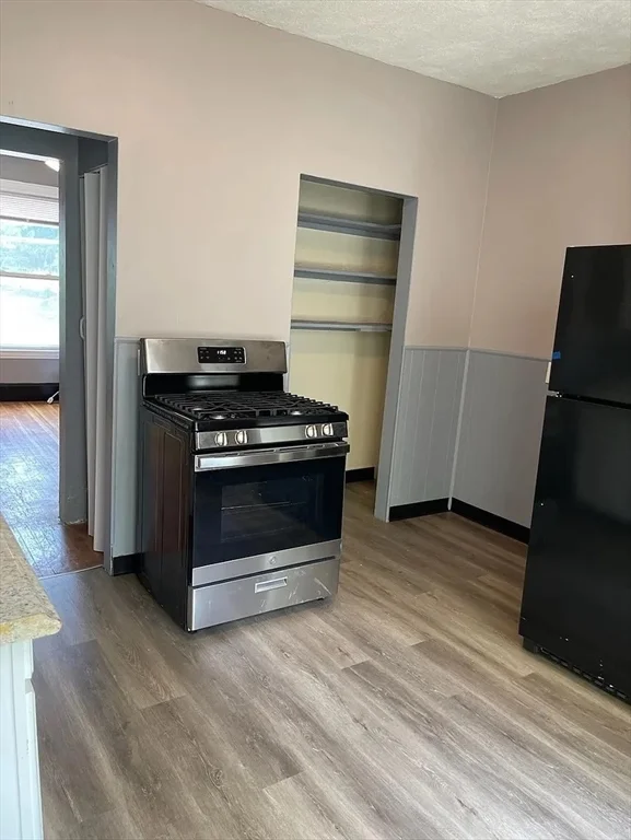 2 bed, 1 bath apartment for rent at 57 Cushing Ave Unit 2, Dorchester