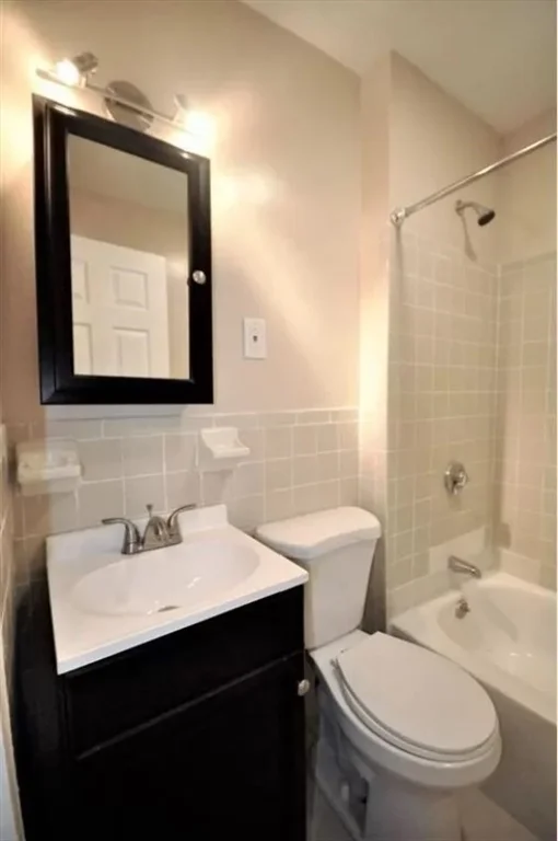 2 bed, 1 bath apartment for rent at 57 Cushing Unit 3, Dorchester — photo 7 of 7