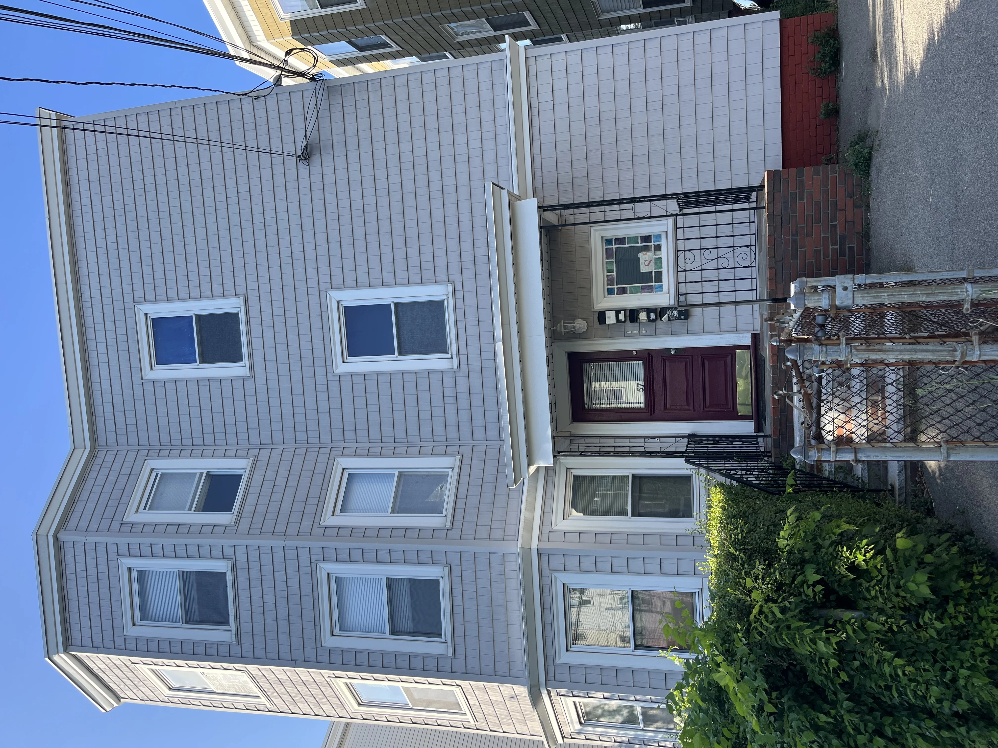 4 bed, 2 bath apartment for rent at 57 Dimick St Unit 2, Ward Two — photo 7 of 7
