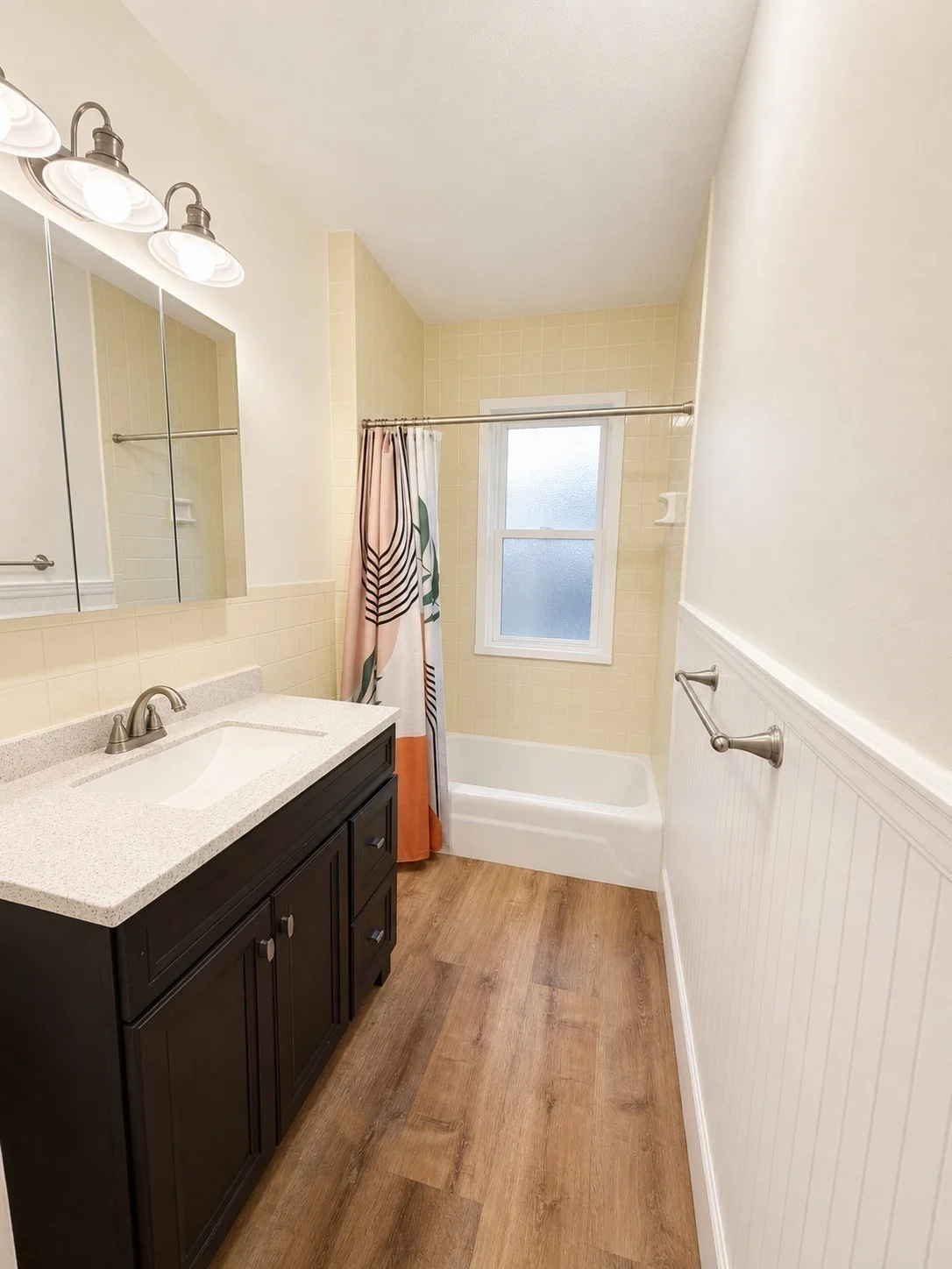 4 bed, 2 bath apartment for rent at 57 Dimick St Unit 3, Union Square — photo 9 of 16