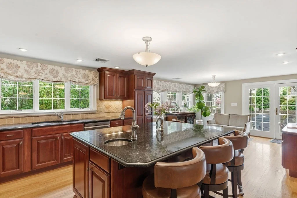 5 bed, 3 bath apartment for rent at 57 Douglas Rd, Needham — photo 6 of 22