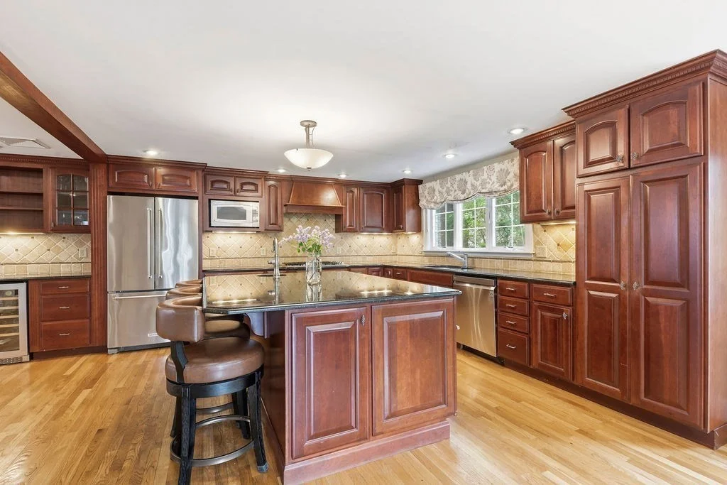 5 bed, 3 bath apartment for rent at 57 Douglas Rd, Needham — photo 5 of 22