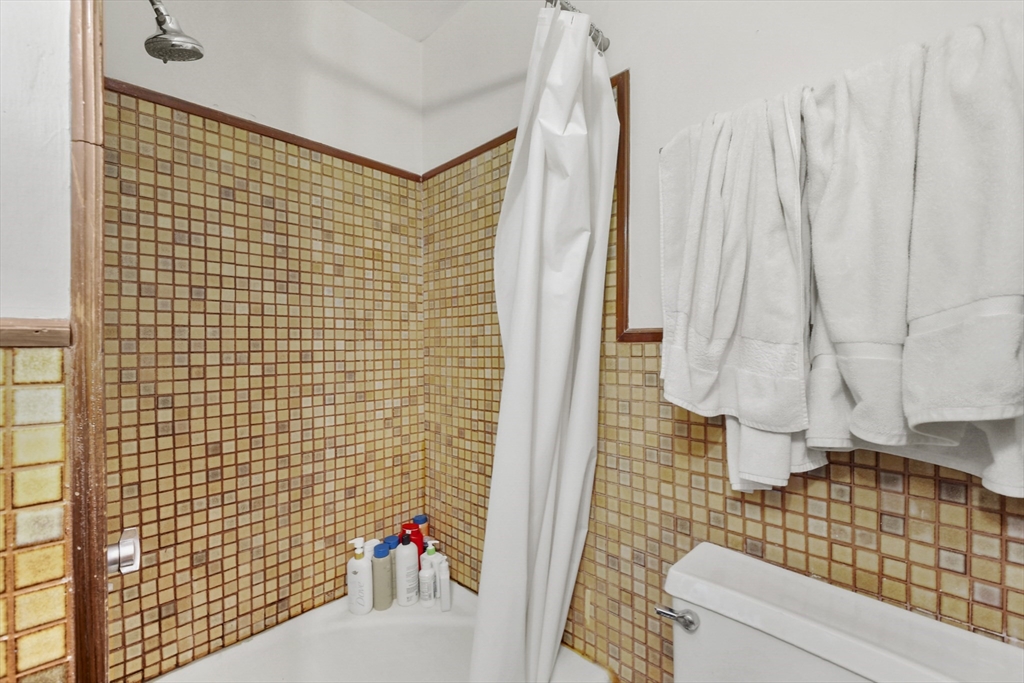 1 bed, 1 bath apartment for rent at 57 E Springfield Unit 2, Boston — photo 16 of 16