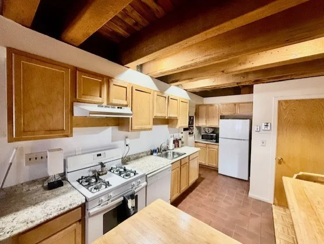 1 bed, 1.5 bath apartment for rent at 57 Fulton St Unit 6, North End — photo 13 of 28