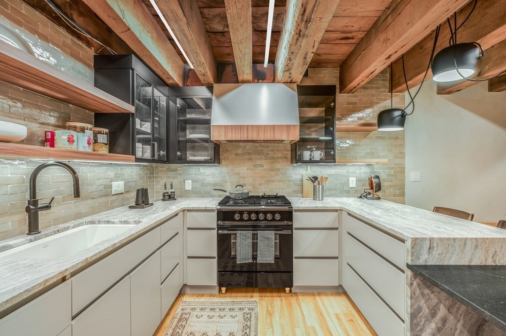 1 bed, 1 bath apartment for rent at 57 Fulton St Unit A, North End