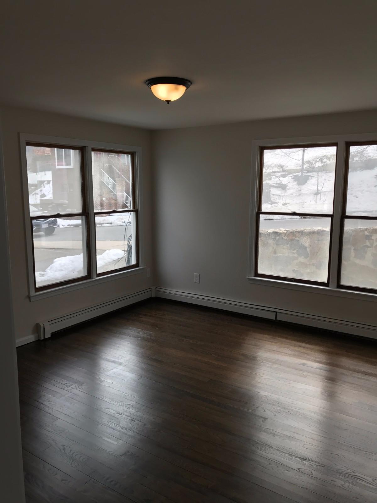 4 bed, 4+ bath apartment for rent at 57 Gerrish St Unit 2, Oak Square — photo 4 of 10