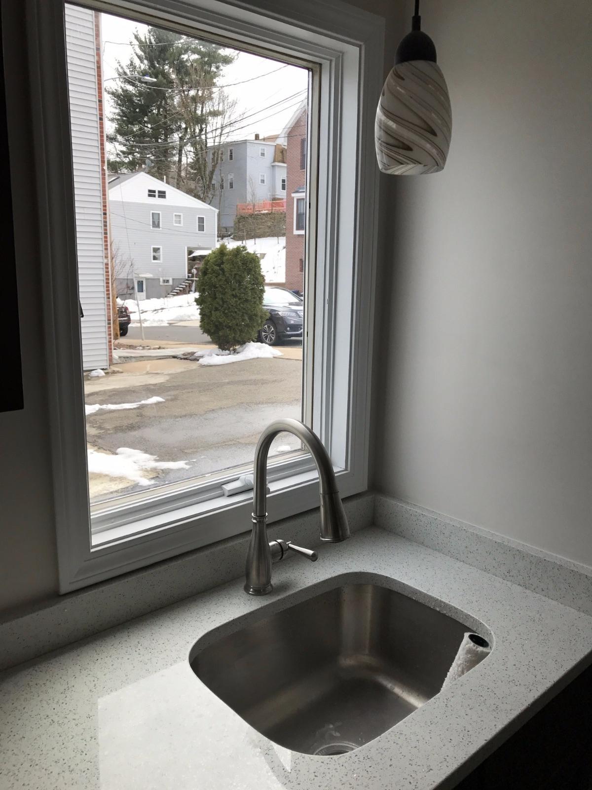 4 bed, 4+ bath apartment for rent at 57 Gerrish St Unit 2, Oak Square — photo 3 of 10