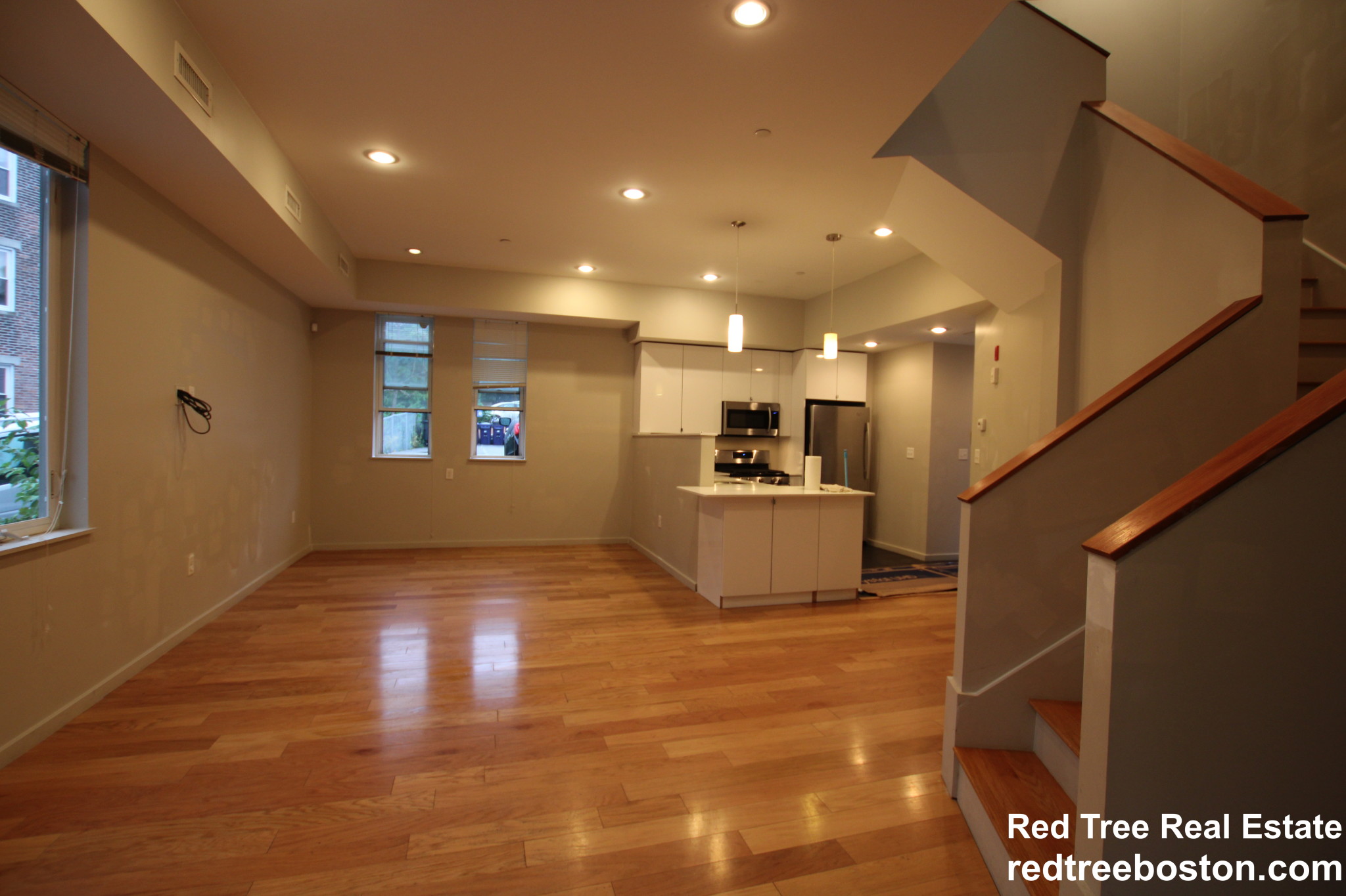 5 bed, 2.5 bath apartment for rent at 57 Glenville Ave, Allston — photo 2 of 16