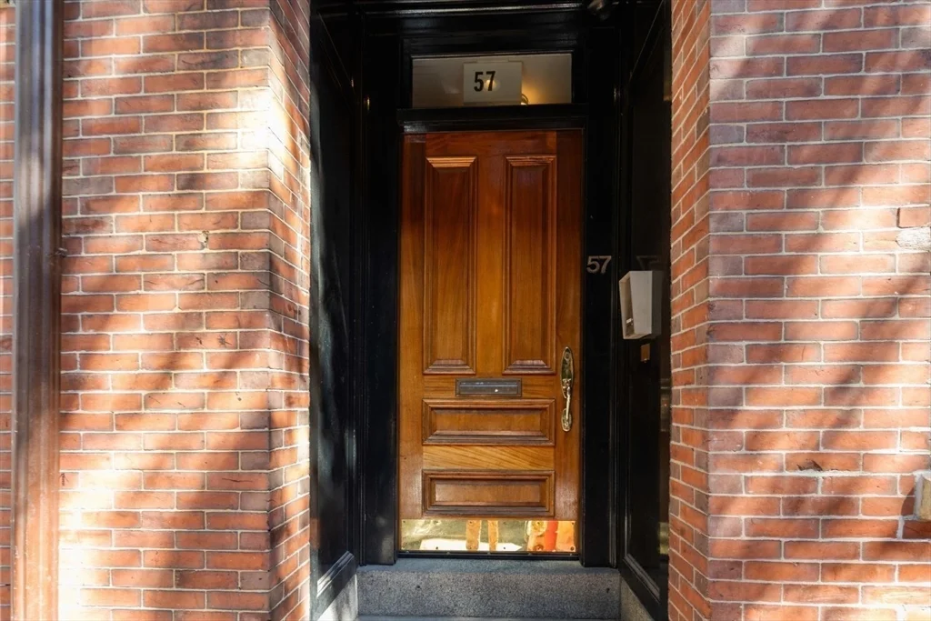 2 bed, 2 bath apartment for rent at 57 Gray St Unit 1, South End — photo 6 of 31