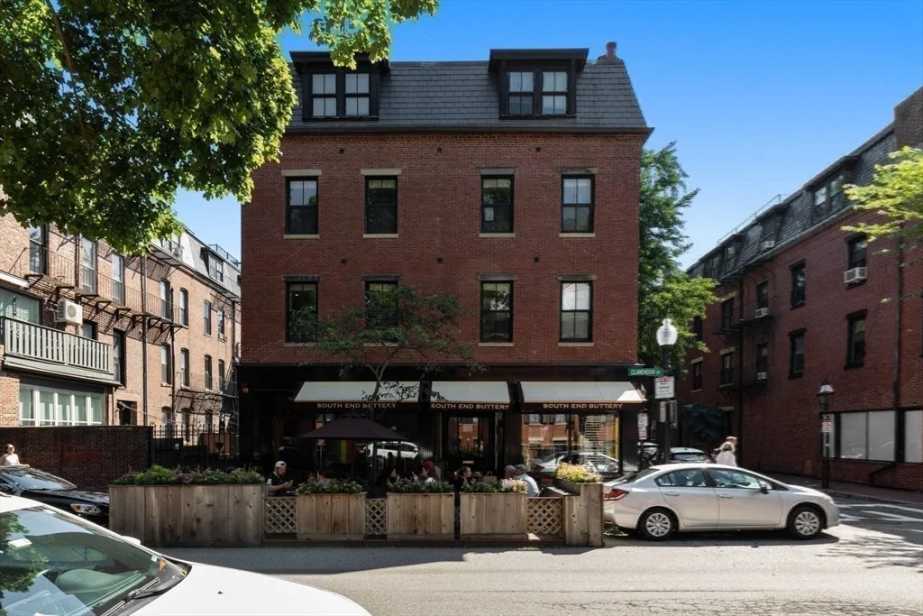 2 bed, 2 bath apartment for rent at 57 Gray St Unit 1, South End — photo 3 of 31
