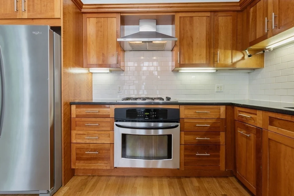 2 bed, 2 bath apartment for rent at 57 Gray St Unit 1, South End — photo 14 of 31