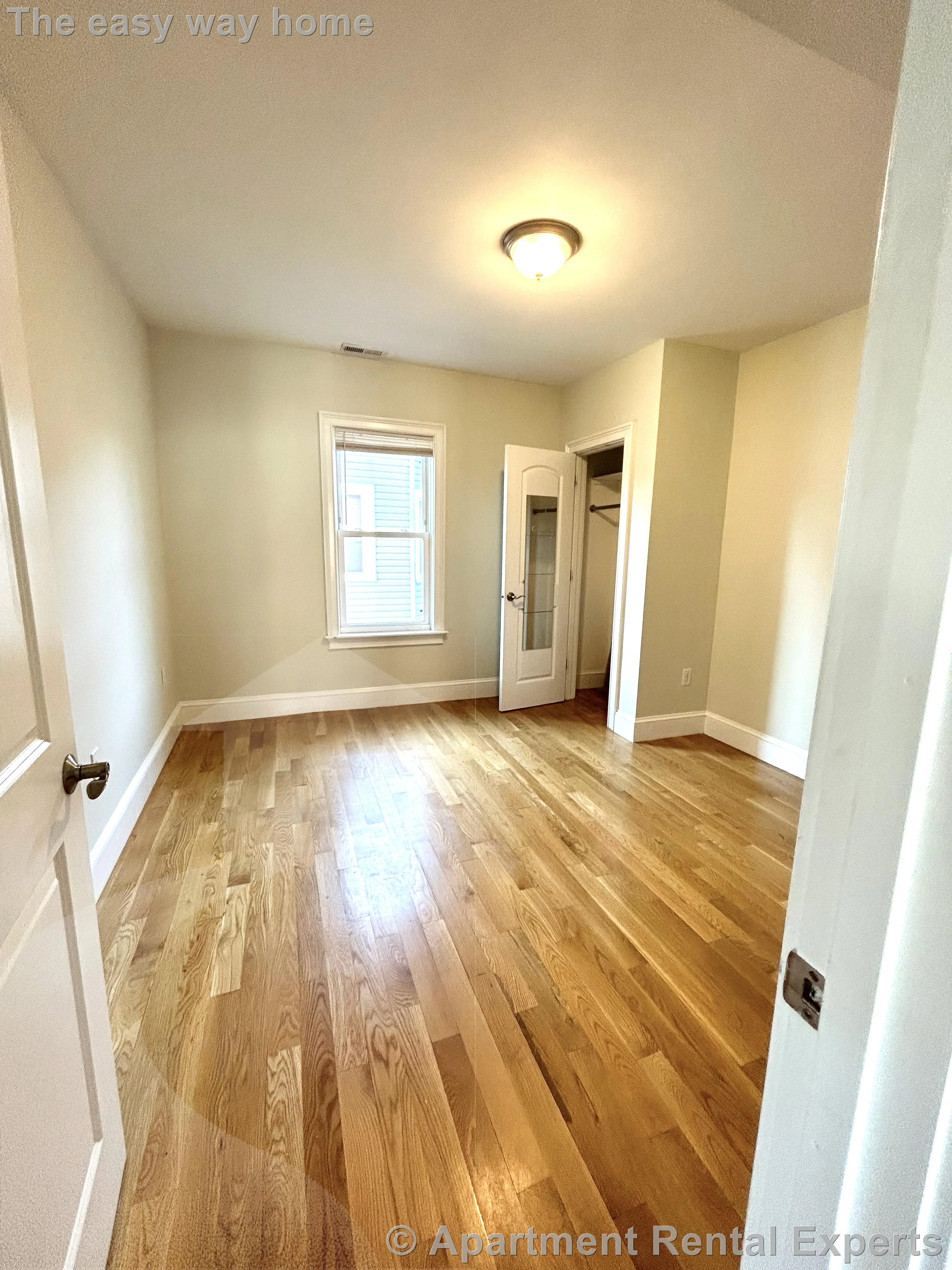 3 bed, 2 bath apartment for rent at 57 Greenleaf Ave Unit 2, Tufts — photo 3 of 15